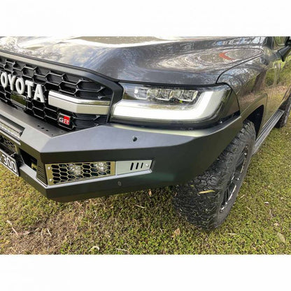 TJM Venturer Bull Bar - Toyota 300 Series Landcruiser 2021+