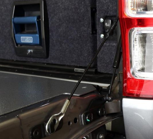 AEROKLAS TAILGATE ASSIST